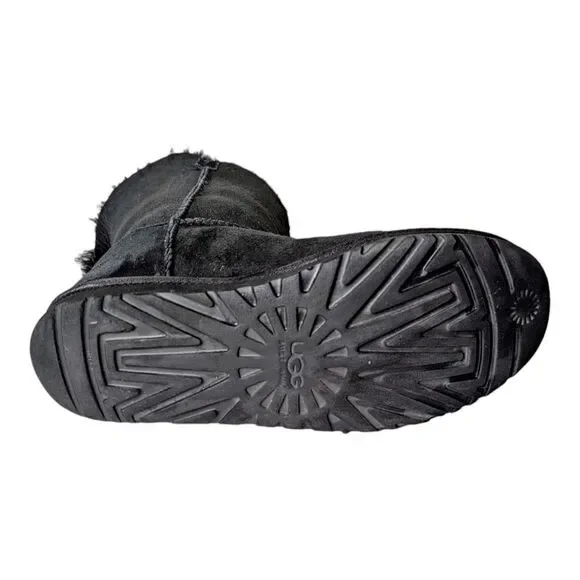 UGG Bailey Button 'Black' Winter Boot Size 9